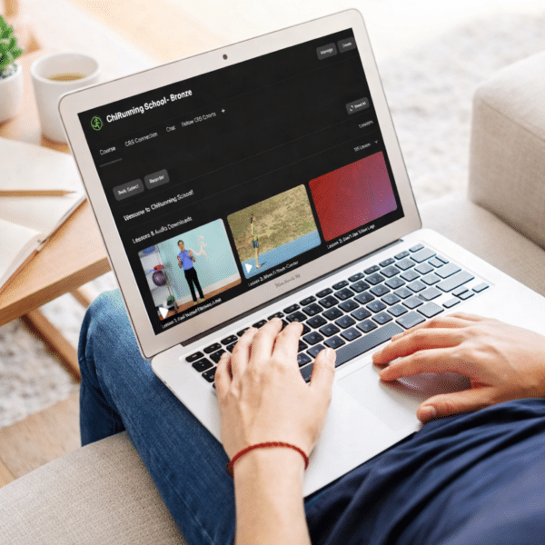 ChiRunning_School_Laptop_Bright_800x800